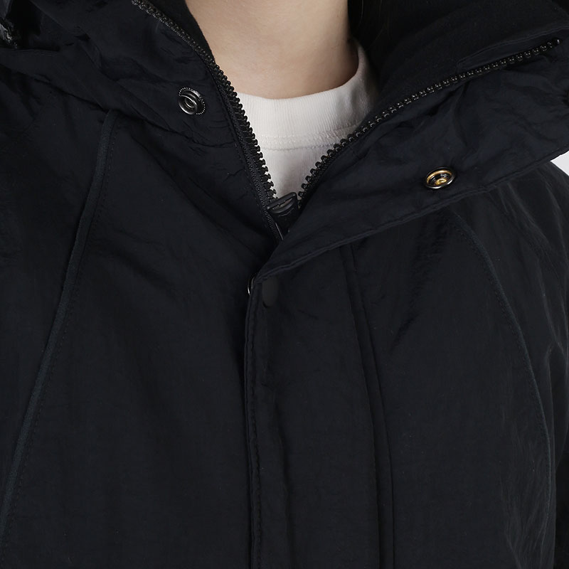 женская черная куртка Jordan Essentials Down Parka DH0781-010 - цена, описание, фото 7